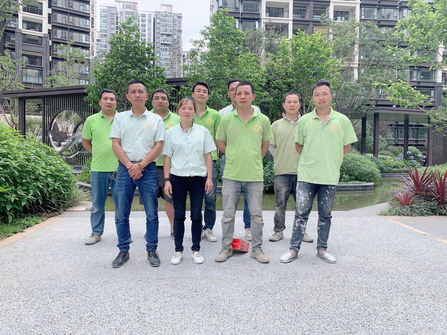 鳯翎裝飾 施工團隊